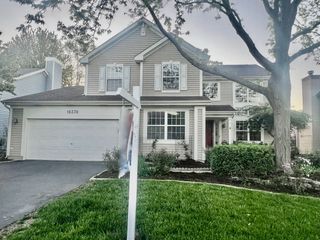18376 W Springwood Drive, Grayslake, IL 60030