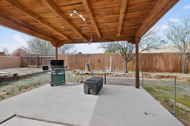 2810 Calle Campeon, Santa Fe, NM 87505