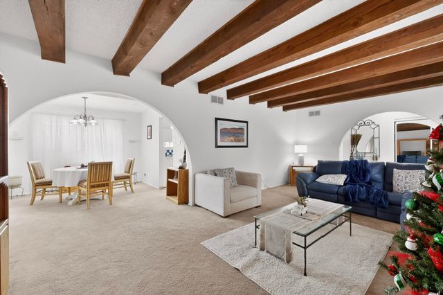 2810 Calle Campeon, Santa Fe, NM 87505