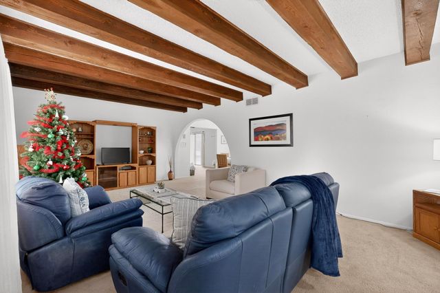 2810 Calle Campeon, Santa Fe, NM 87505