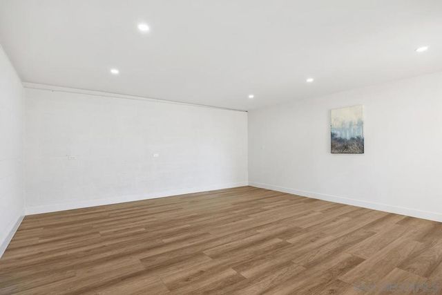 1112 Starview Dr, Vista, CA 92084