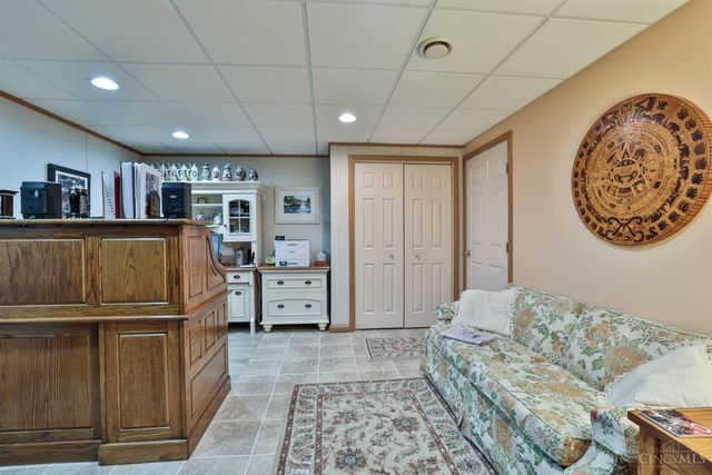 9424 Kemper Grove Lane, Symmes Twp, OH 45140