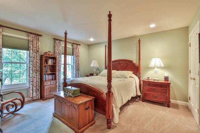 9424 Kemper Grove Lane, Symmes Twp, OH 45140