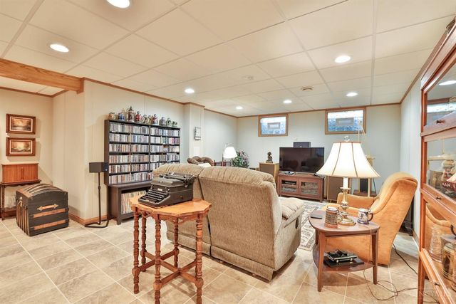 9424 Kemper Grove Lane, Symmes Twp, OH 45140