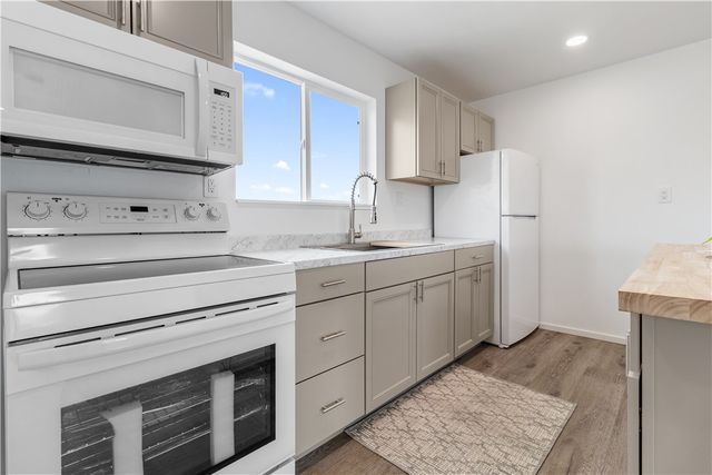 4392 S Rio Verde Drive, Fort Mohave, AZ 86426