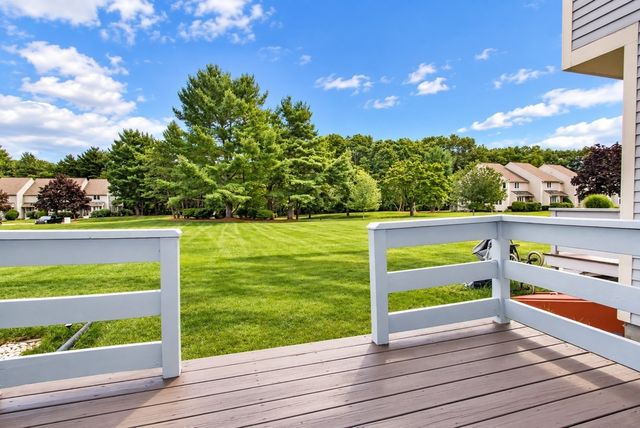 303 Maple Brook Rd. 303, Bellingham, MA 02019
