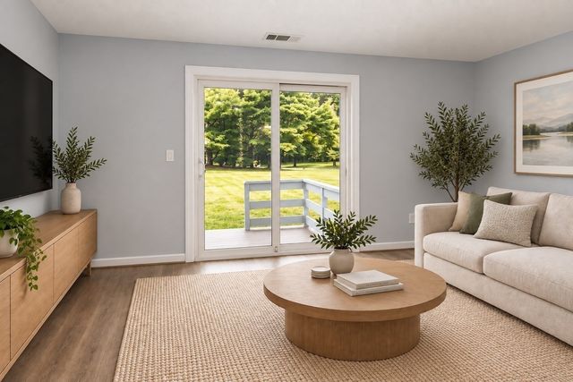 303 Maple Brook Rd. 303, Bellingham, MA 02019