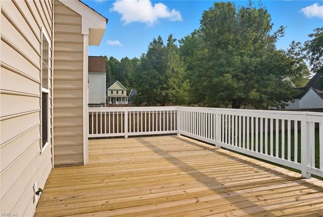 1949 Rockwood Dr, Chesapeake, VA 23323