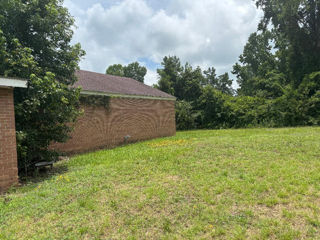 408 Sunset Drive, Manning, SC 29102