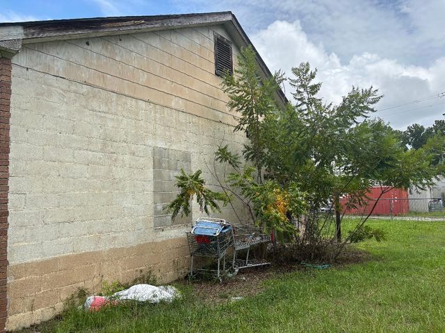 408 Sunset Drive, Manning, SC 29102