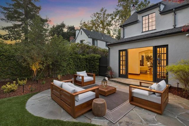 1770 Fulton Street, Palo Alto, CA 94303