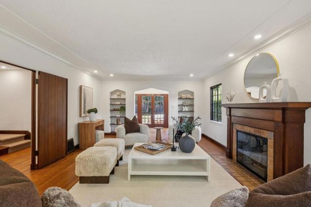 1770 Fulton Street, Palo Alto, CA 94303