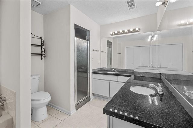 990 Chapman Lane, Stone Mountain, GA 30088