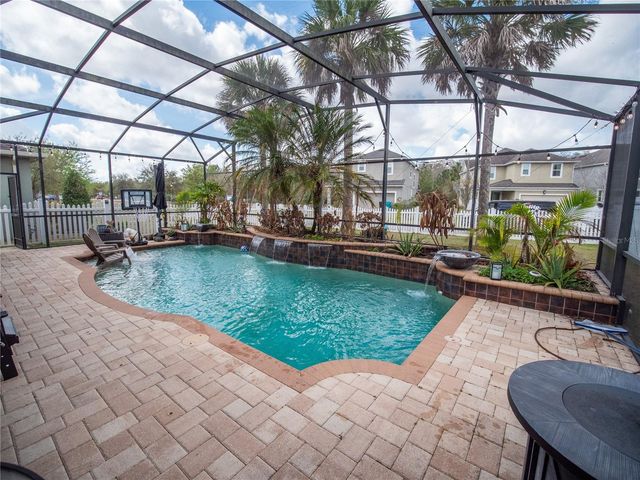 8986 FULLERWOOD AVENUE, Orlando, FL 32832