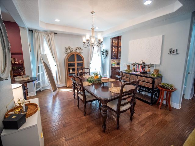 8986 FULLERWOOD AVENUE, Orlando, FL 32832