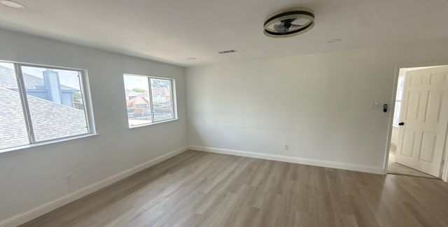 3402 Seabreeze Drive, Rowlett, TX 75088