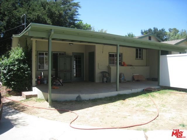 9814 Baden Avenue, Chatsworth (los Angeles), CA 91311