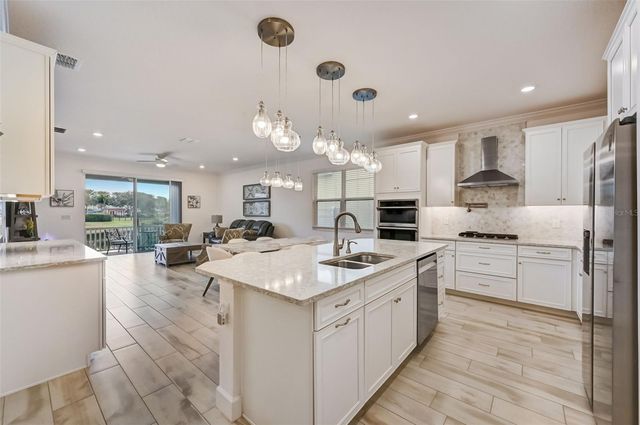 5413 WISHING ARCH DRIVE, Apollo Beach, FL 33572