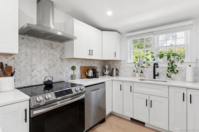 243 Sunset Avenue, Westhampton Beach, NY 11978