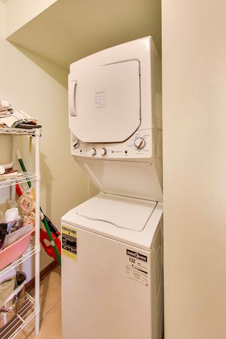 6121 N Northwest Highway 406, Chicago, IL 60631