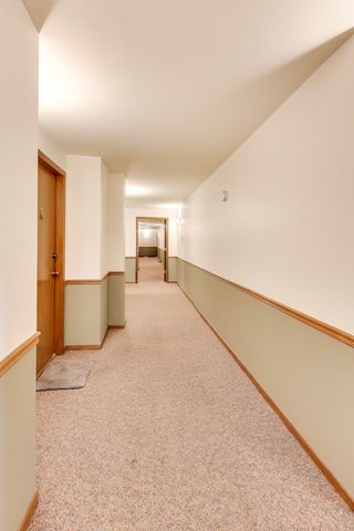 6121 N Northwest Highway 406, Chicago, IL 60631