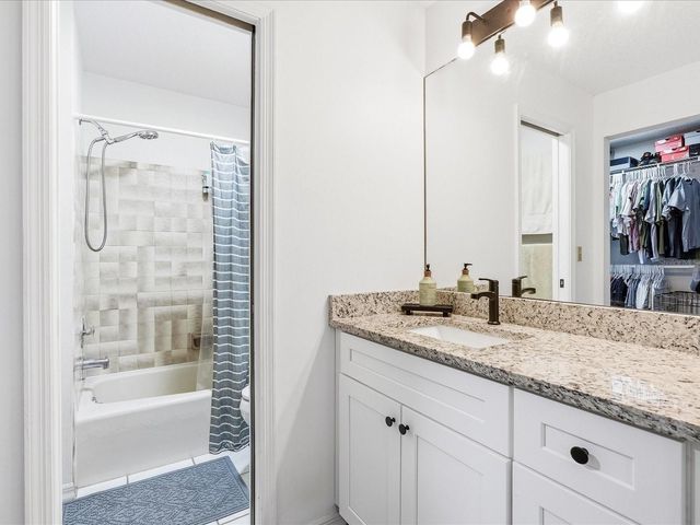 7238 SPINNAKER BOULEVARD, Englewood, FL 34224
