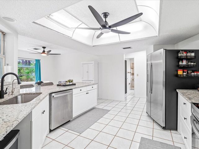 7238 SPINNAKER BOULEVARD, Englewood, FL 34224