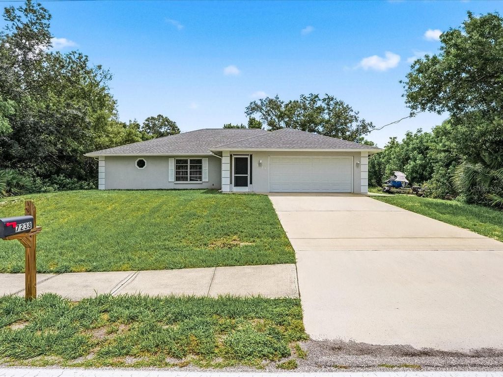 7238 SPINNAKER BOULEVARD, Englewood, FL 34224