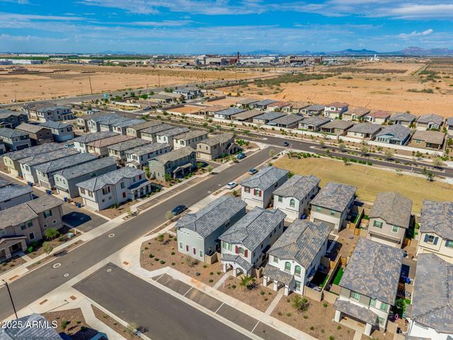 1334 W SPARROW Drive, San Tan Valley, AZ 85140