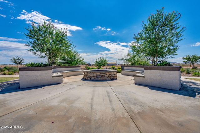 1334 W SPARROW Drive, San Tan Valley, AZ 85140