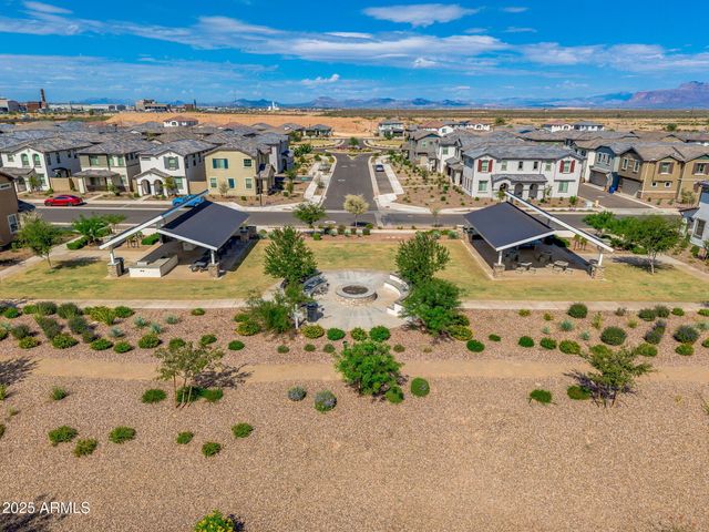 1334 W SPARROW Drive, San Tan Valley, AZ 85140