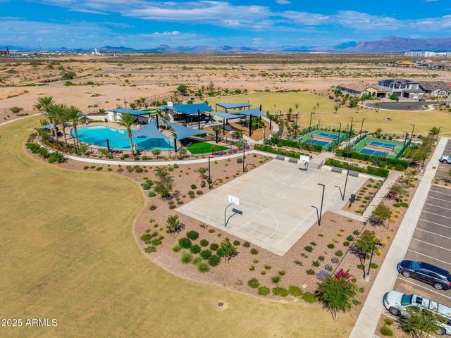 1334 W SPARROW Drive, San Tan Valley, AZ 85140