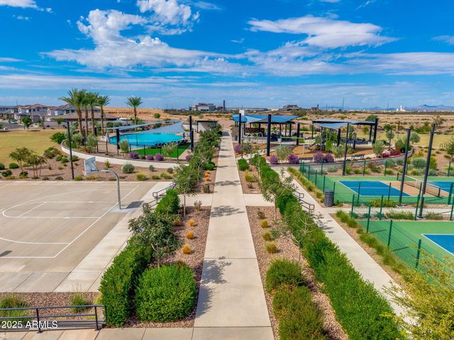 1334 W SPARROW Drive, San Tan Valley, AZ 85140