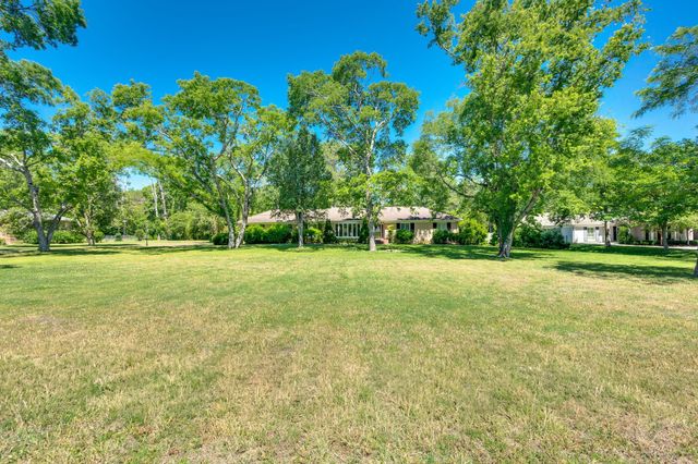 6412 Harding Pike, Nashville, TN 37205