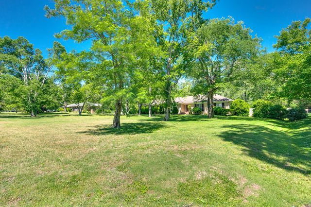 6412 Harding Pike, Nashville, TN 37205