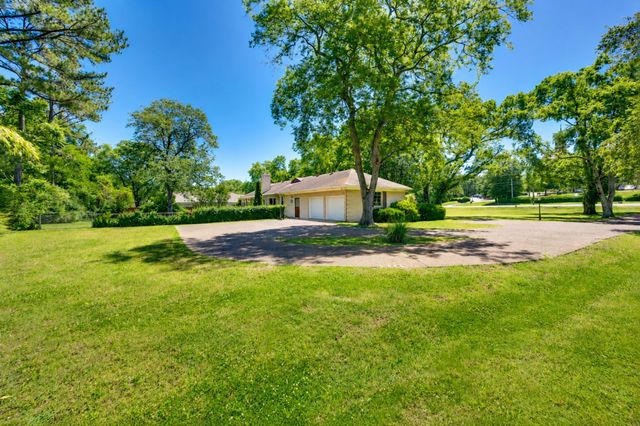 6412 Harding Pike, Nashville, TN 37205