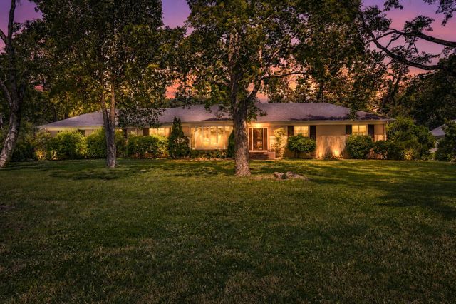 6412 Harding Pike, Nashville, TN 37205