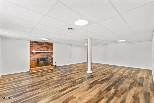 817 North Hills Drive, Johnson City, TN 37604
