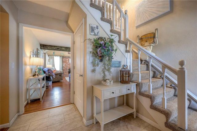 25401 Lone Pine Drive, Cleveland, MO 64734