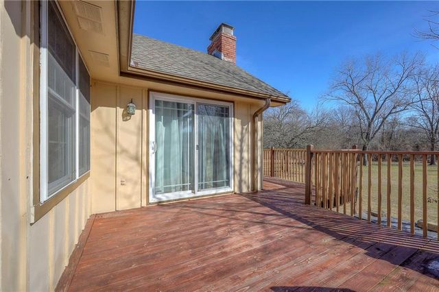 25401 Lone Pine Drive, Cleveland, MO 64734