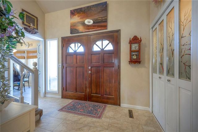 25401 Lone Pine Drive, Cleveland, MO 64734