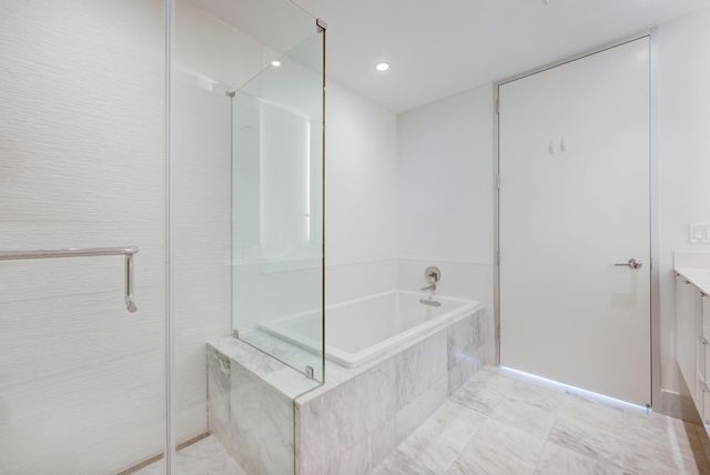 301 West Ave 1307, Austin, TX 78701