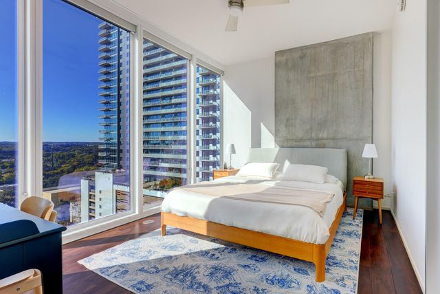 301 West Ave 1307, Austin, TX 78701