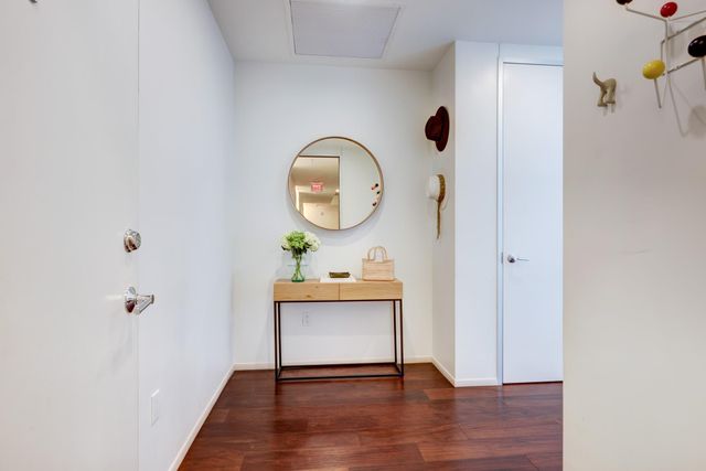 301 West Ave 1307, Austin, TX 78701