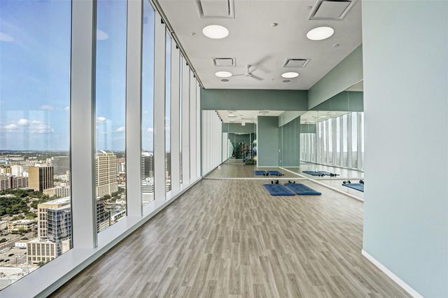 301 West Ave 1307, Austin, TX 78701