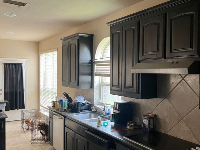 1213 Goffin Drive, Desoto, TX 75115