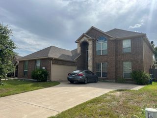 1213 Goffin Drive, Desoto, TX 75115