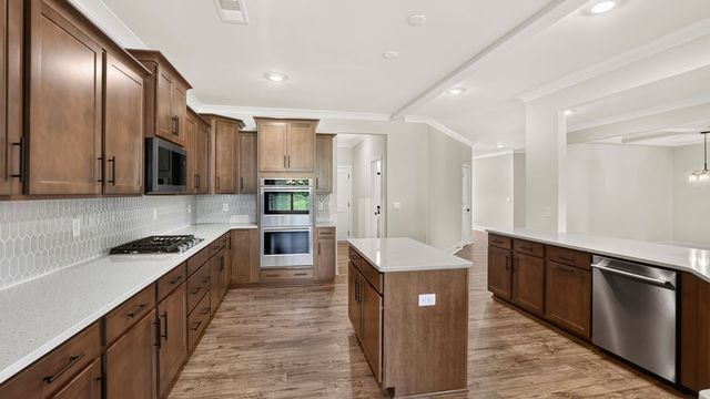707 Catbird Court, Pelzer, SC 29669