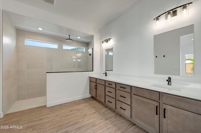 6823 N 190TH Drive, Waddell, AZ 85355