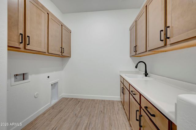 6823 N 190TH Drive, Waddell, AZ 85355